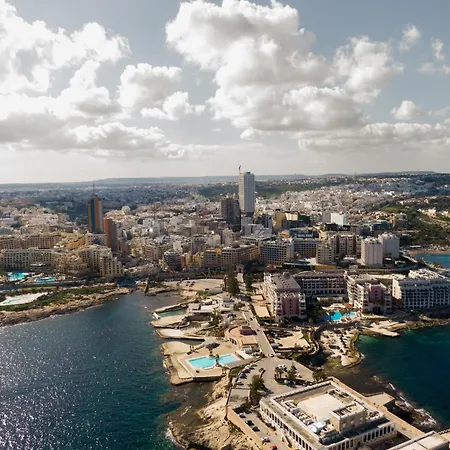 Cosy 3br With Private Terrace In By 360 Estates Sliema