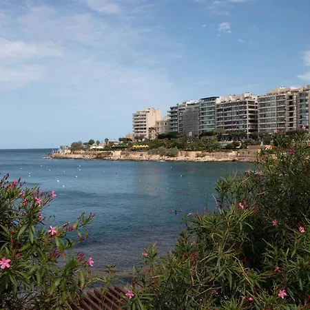Cosy 3br With Private Terrace In By 360 Estates Apartment Sliema